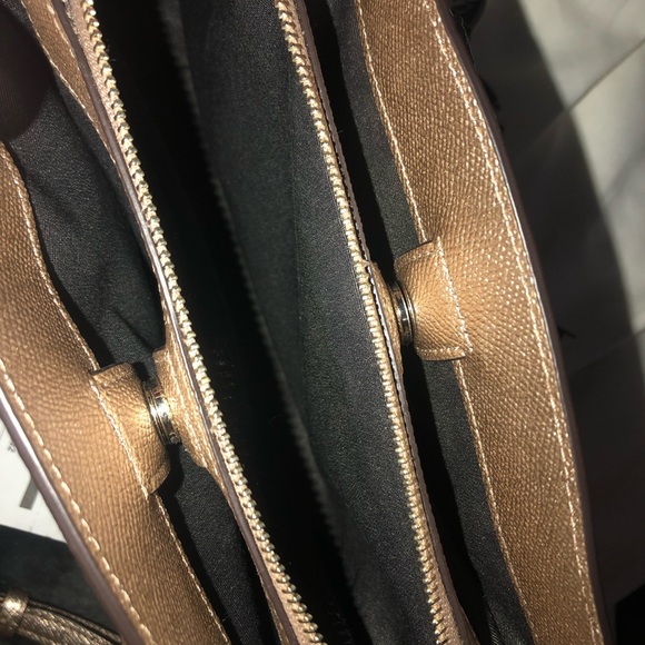 Coach Bag - Picture 3 of 4